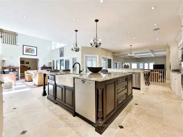 Luxury Oakville Home 8000+ Sqft 5+ Beds Saltwater Pool