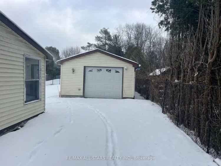 House For Sale in Georgina, Ontario