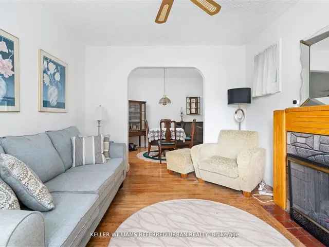 House For Sale in 42, Thirty Eighth Street, Toronto, Ontario