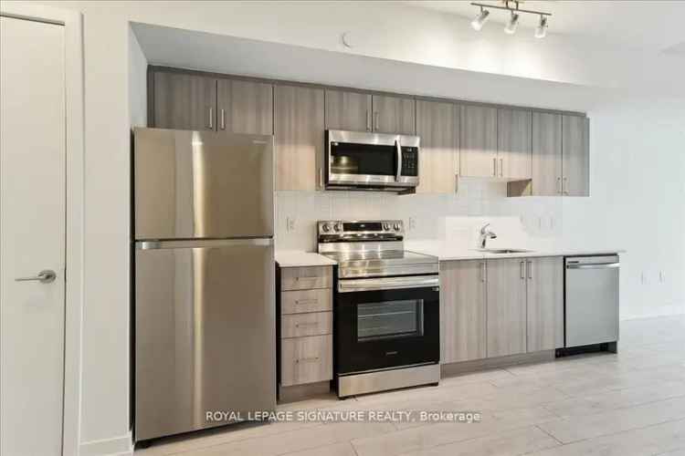 Stunning 1+Den Condo near Glencairn Subway