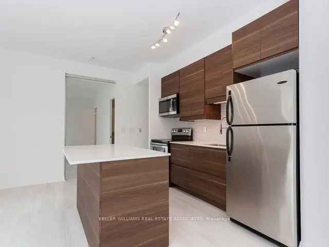 Rent Bright Spacious 2 Bedroom Den Condo Near Eaton Centre