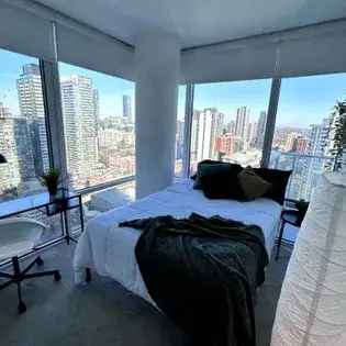 1 room apartment of 309 m² in Toronto