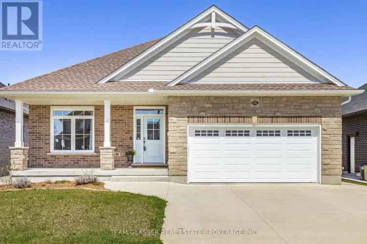 Immaculately Maintained Bungalow in Dorchester