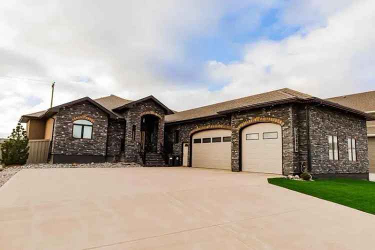 House For Rent in Grande Prairie, Alberta