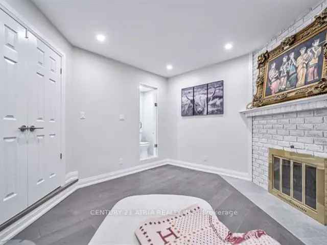 House For Sale in Markham, Ontario