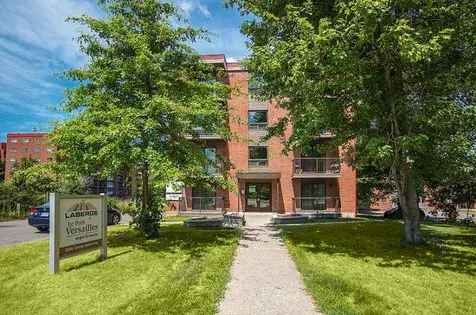 2 rooms apartment of 73 m² in Quebec