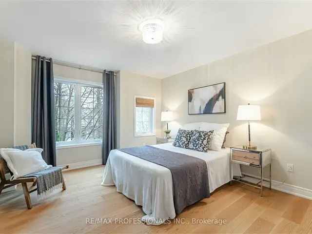 Upgraded 4-Bedroom Townhome in The Junction