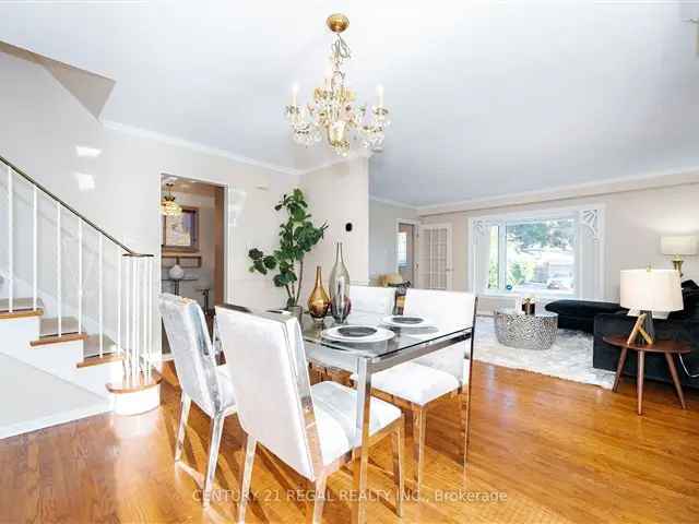 Charming 4-Bedroom Backsplit in Rouge Hill