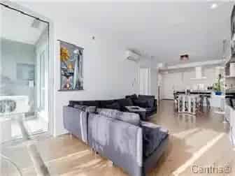 Luxury Condo near Concordia University 1 Bedroom Gym Pool