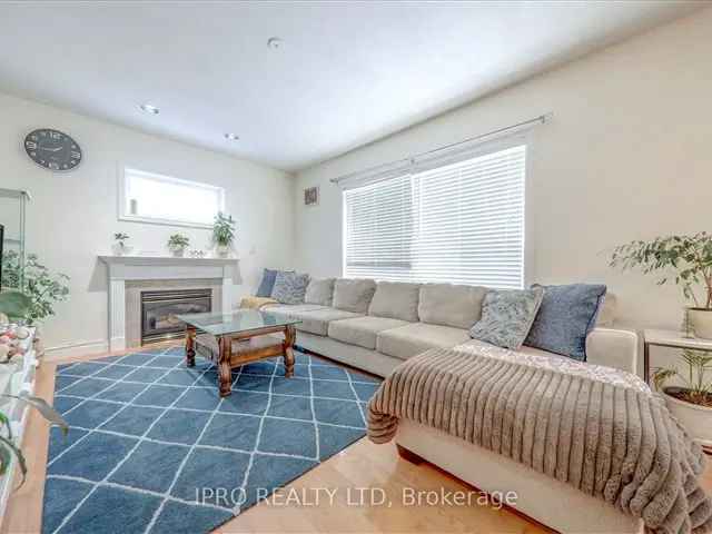 House For Sale in Brampton, Ontario