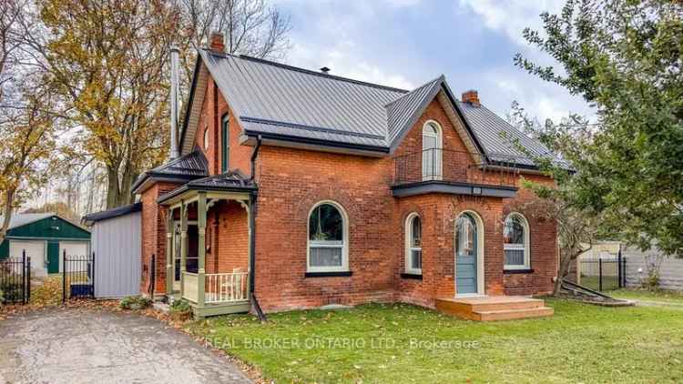 House For Sale in Brantford, Ontario