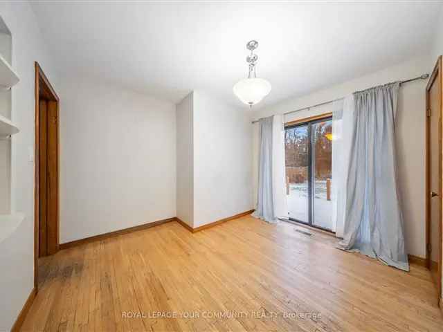 House For Sale in Brantford, Ontario