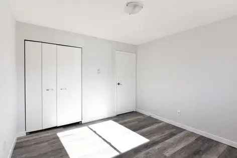 2 rooms studio of 1161 m² in Ottawa