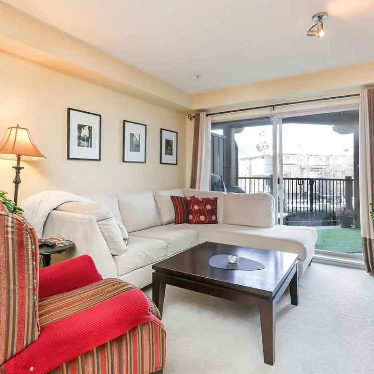 1 Bed + Den Condo for Sale Near Waterfront