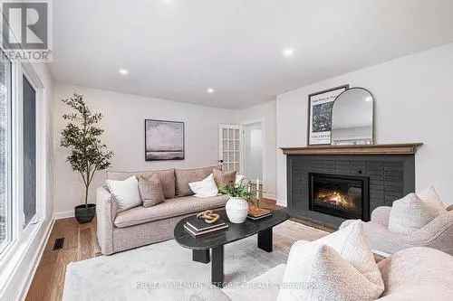 Luxury Waterfront Home for Sale in Manotick