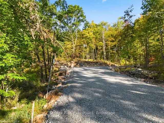 Land For Sale in South Frontenac, Ontario