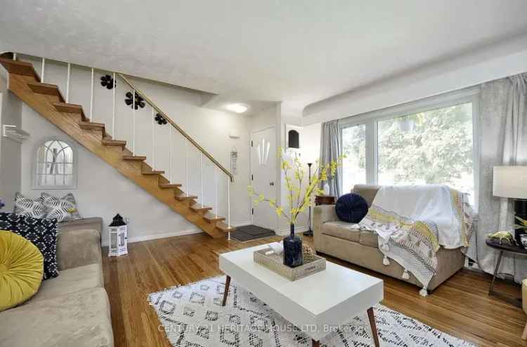 1.5 Story 4 2 Bedroom House Near Amenities Hwy 8