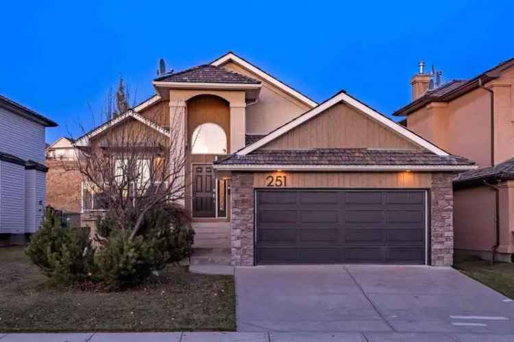 House For Rent in Town of Cochrane, Alberta