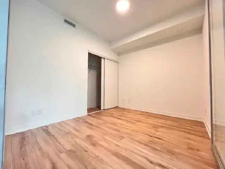 181 sheppard ave East  1 bedroom for Rent