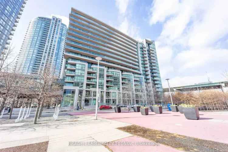 Condo For Rent in 209, Fort York Boulevard, Toronto, Ontario