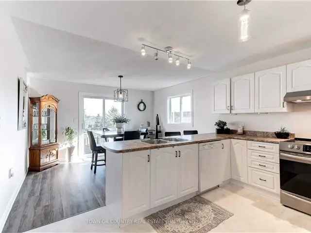 Flamborough Bungalow: 2 Beds, 2 Baths, Open Concept