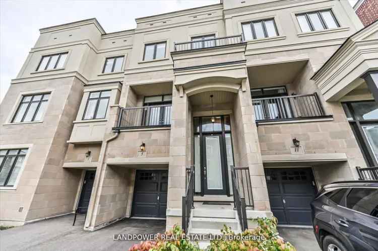 House For Sale in Vaughan, Ontario