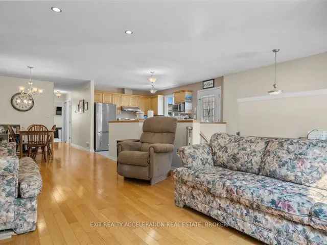 House For Sale in Kingston, Ontario