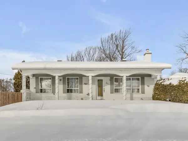 Bungalow for sale (Quebec North Shore) #RD021