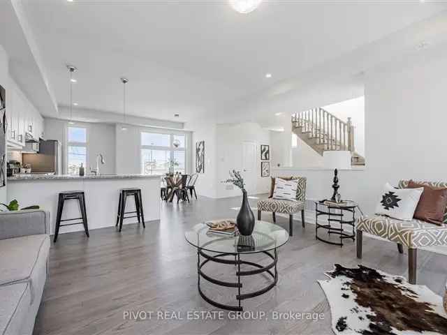 Townhouse For Sale in Oshawa, Ontario