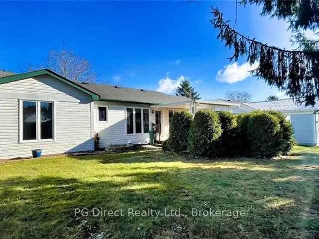 Cozy 2-Bed, 1-Bath Home for Downsizers - Updated Kitchen & Finished Basement