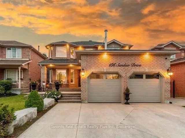 House For Sale in Barrie, Ontario