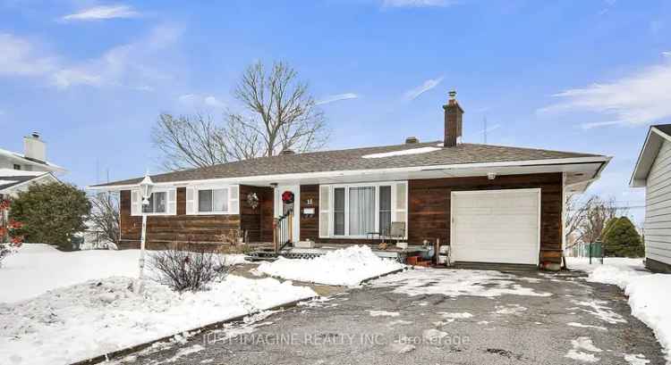 House For Sale in Ottawa, Ontario