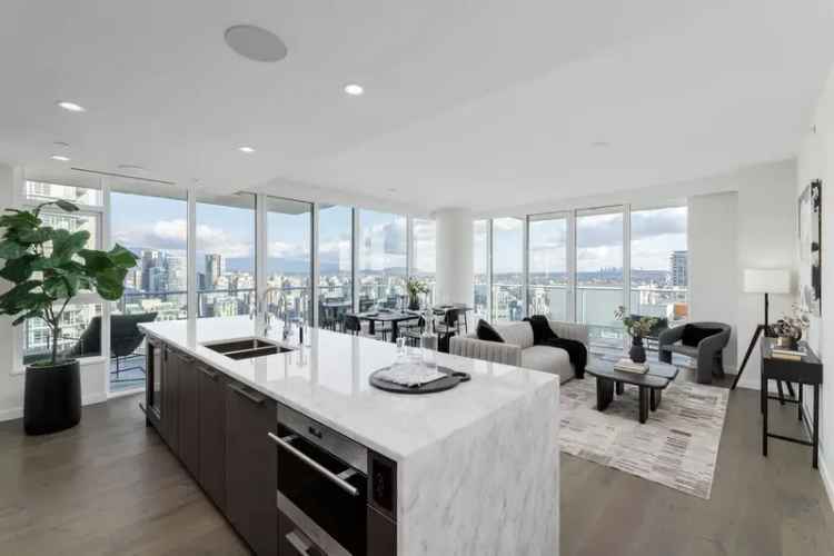 Condo For Sale in Vancouver, British Columbia