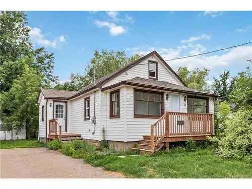 House For Sale In Moncton, New Brunswick