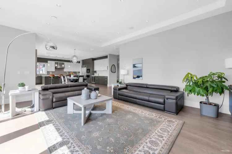 791 Donegal Place Delbrook House for Sale