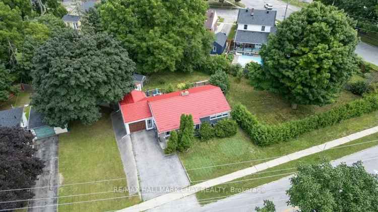 House For Sale in Barrie, Ontario