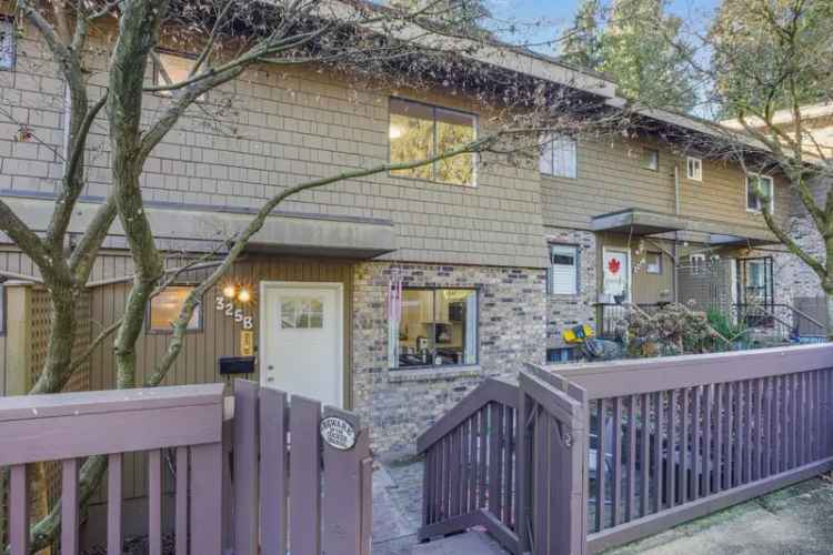 3 Bedroom Townhouse in College Park PM Port Moody