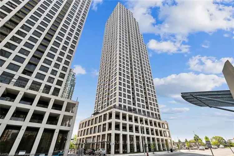 Modern Luxury 2B2B Condo Downtown Mississauga Near Square One