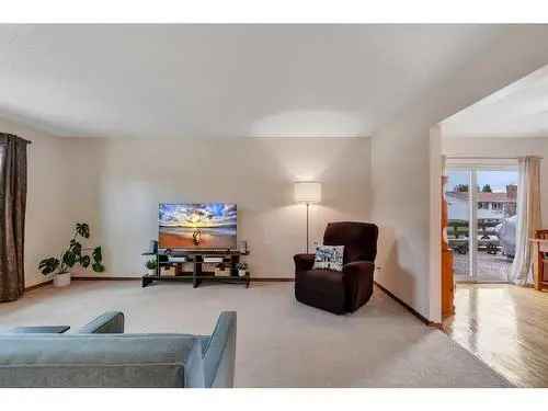 House For Sale In Varsity Calgary