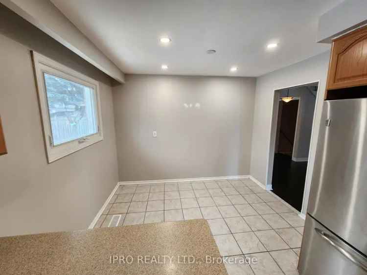 Spacious 4-Bedroom Home in Gordon Woods Cooksville