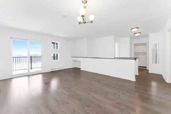2 Bedroom Renovated Apartment for Rent in Ottawa Plateau