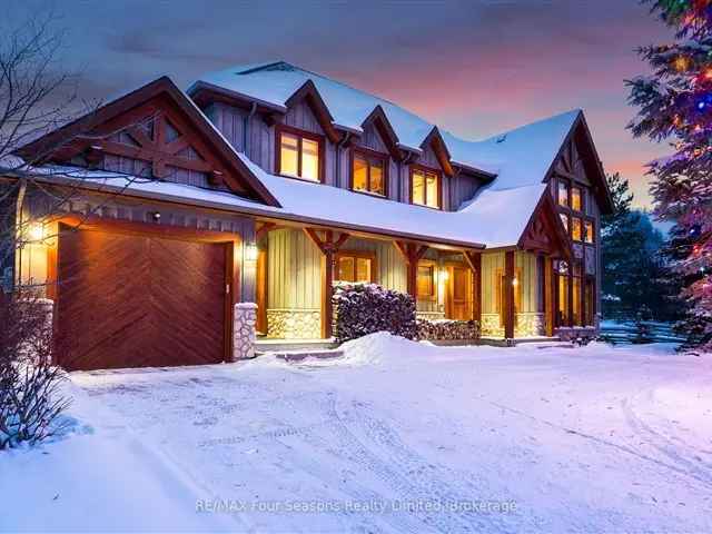 Luxury 6-Bedroom Chalet Near Craigleith Ski Club