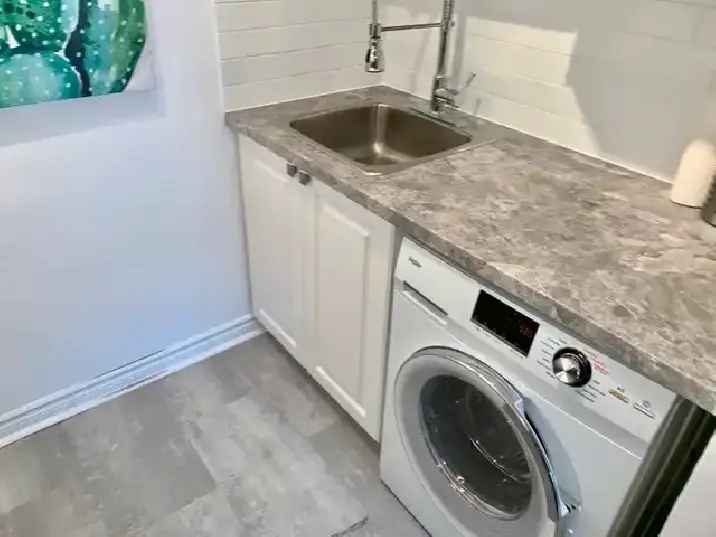 Rent Studio in Delorimier with All Utilities Included, Near Downtown