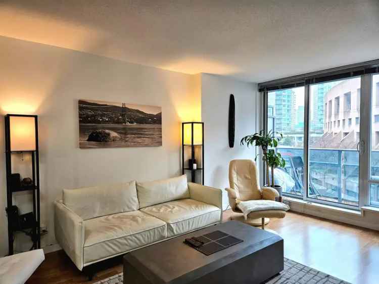 Downtown Vancouver Condo for Sale - Spacious 1 Bedroom in TV Tower 1