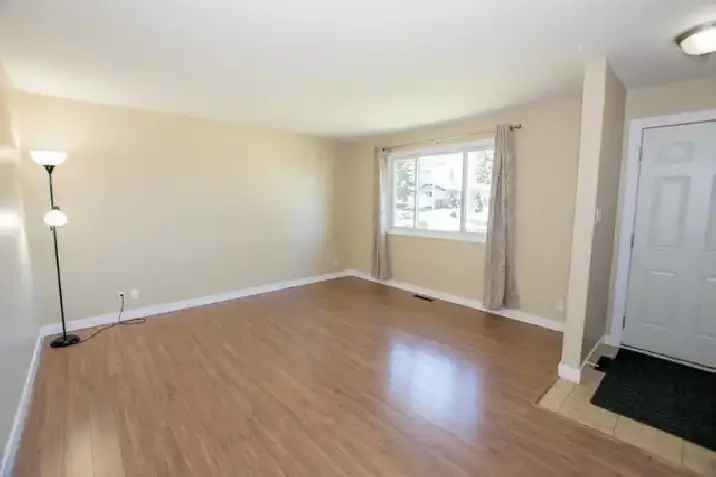 3 Bedroom For Rent - Read Full Ad