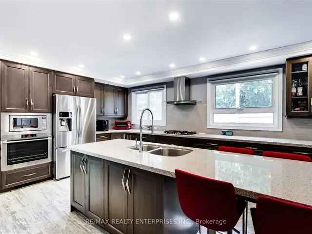 Clarkson Executive Semi-Renovated 3 Bed 2 Bath Home