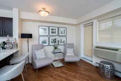 1 room apartment of 873 m² in Calgary