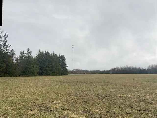 Land For Sale in Municipality of Northern Bruce Peninsula, Ontario