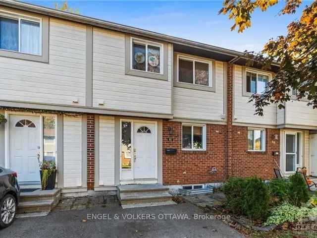 Townhouse For Sale in Ottawa, Ontario