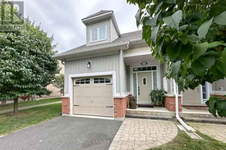 Buy townhouse condo in Cobourg with excellent amenities and features